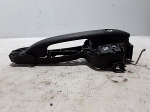 Mercedes Benz Sprinter W 907 (2018–2026) Front door external opening handle and its details - 3