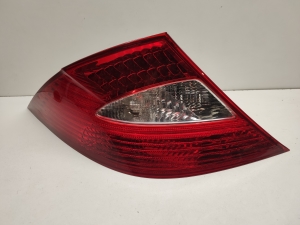  Rear corner lamp 