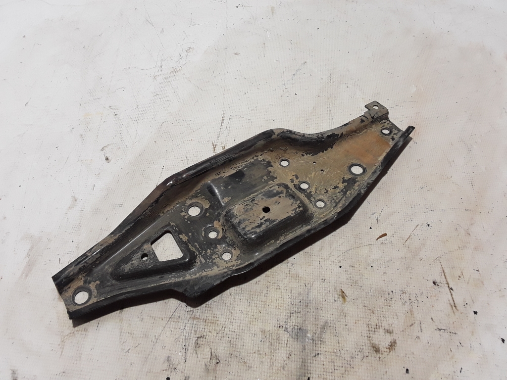 MERCEDES-BENZ Sprinter 3 generation (907/910) (2019-2024) Left side subframe bracket A9076220700 21063625