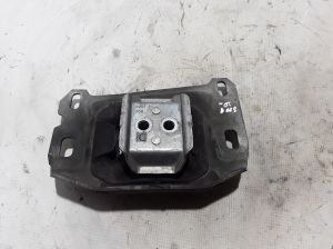 Peugeot 3008 (2016–2026) Getriebehalter 9673768480