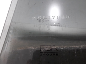 Peugeot 208 (2019–2026) Aizmugurējo sānu durvju stikls 9823170480 - 2