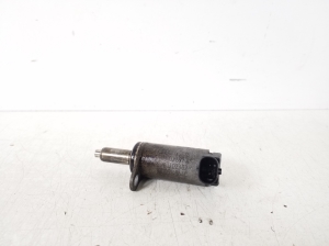 AUDI A4 B8 (2007–2016) Other valve 06H103697A - 2