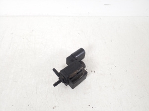 AUDI A4 B8 (2007–2016) Solenoid 037906283C - 2