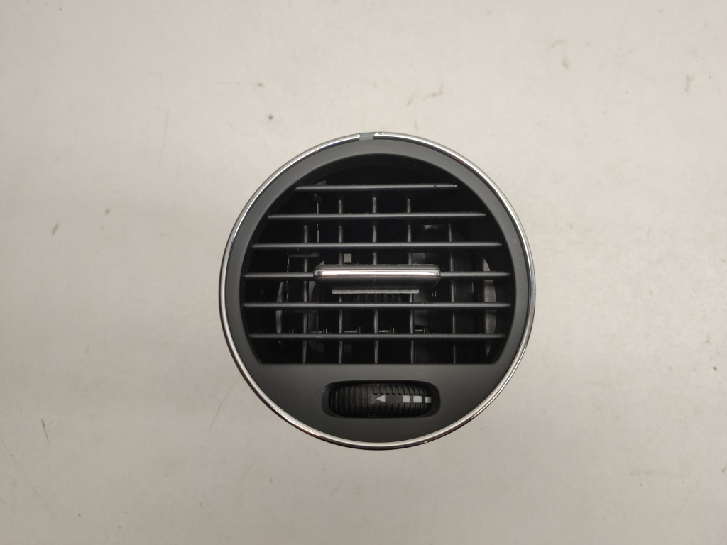 Mercedes Benz CLS-Class 219 (2004–2010) Dashboard air vent grilles A2198300254 Mercedes Benz CLS-Class 219 (2004–2010) Dashboard air vent grilles A2198300254