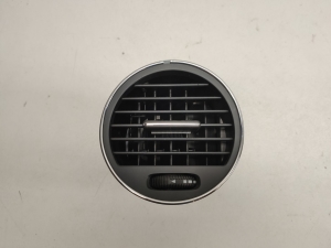   Armatuurlaua ventilatsioonivõred  - A2198300254 