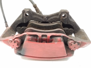 Mercedes Benz E-Class W207 (2009–2017) Front brake caliper A2044213681 - 3