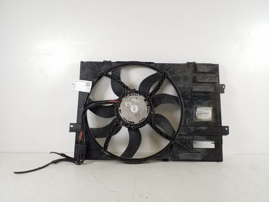 VOLKSWAGEN Multivan T5 (2003-2015) Engine Cooling Fan Radiator 7E0121207C 18804199