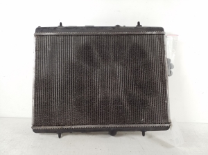Citroen DS4 (2011–2018) Cooling radiator 9680533480 - 4