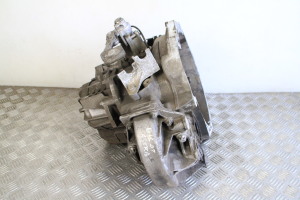 Opel Astra J (2009–2017) Gearbox M320MDE - 4