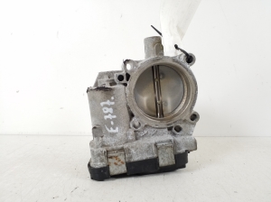 Volkswagen Passat B7 (2010–2014) Drosselklappe 03C133062D - 2