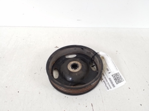 Volkswagen Passat B7 (2010–2014) Väntvõlli rihmaratas 03D105255D - 2
