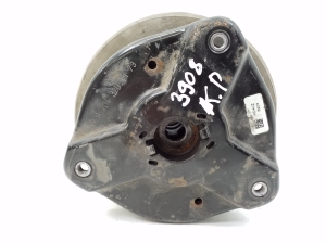Mercedes Benz E-Class W207 (2009–2017) Front strut mount with bearing A2043201173 - 4