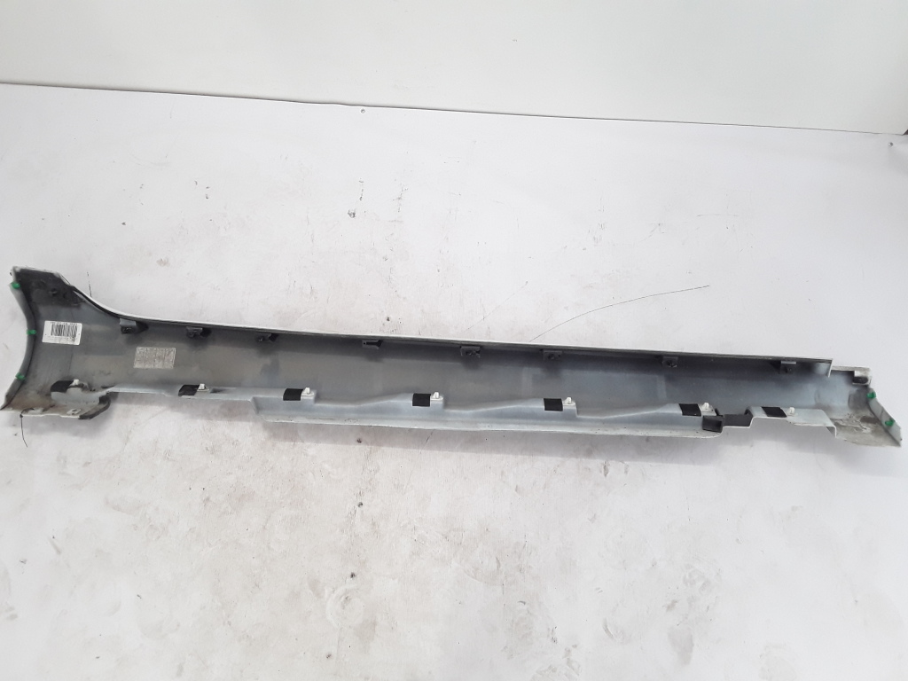 VOLVO V40 2 generation (2012-2020) Couvercle de jupe latérale en plastique côté gauche 31265846 21077573