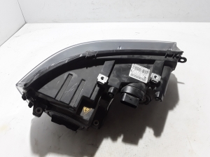 Volkswagen Transporter T5 (2003–2015) Scheinwerfer vorne 7E5941015B - 5