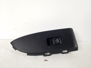 TOYOTA Prius W30/35 (2009–2015) Front door glass switch 74231-47110 - 2