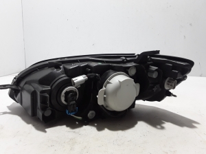 Subaru Legacy IV (2003–2009) Esituli 84001AG42C - 3