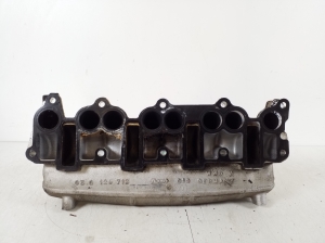  Intake manifold 