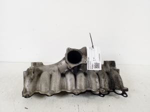  Intake manifold 