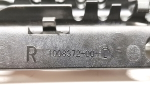 Tesla Model S S (2012–2026) Other bracket 1008372-00-E - 2