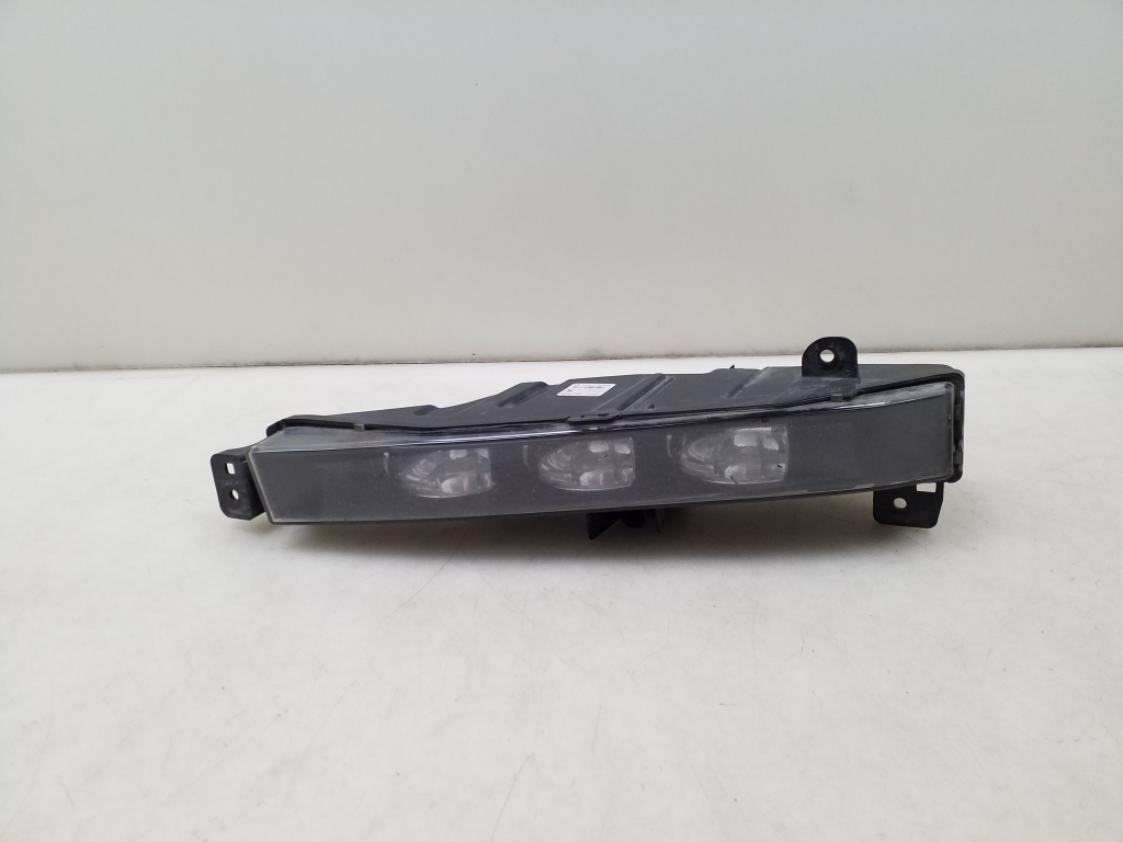 BMW 7 Series G11/G12 (2015-2023) Front Left Fog Light 7342953 24976525