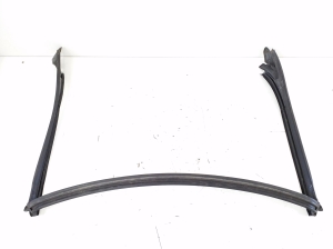 Mercedes Benz E-Class W207 (2009–2017) Windschutzscheibenleiste A2076710120 - 3