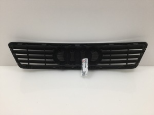 AUDI A6 C5 (1997–2005) Front grille 4B0853651A - 2