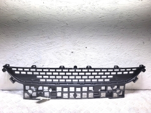 Grille inférieure de pare-chocs avant - 622546766R