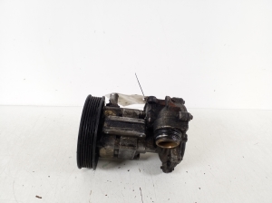 BMW 3 SERIES E46 (1998–2007) Servopumpe - 3