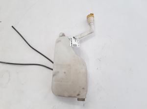  Windscreen washer tank front 