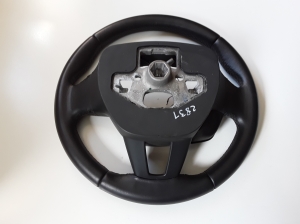  Steering wheel 