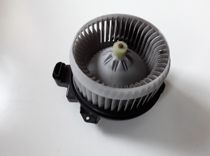   Heater blower motor  - 2727008073 