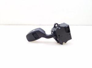 BMW 5 SERIES E60 (2003–2010) Klaasipuhastite lüliti 6924106 - 3