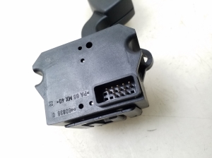 BMW 5 SERIES E60 (2003–2010) Klaasipuhastite lüliti 6924106 - 5