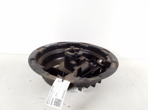 Mercedes Benz CLK-Class 209 (2002–2009) Reserveradhalterung A2098980207 - 2