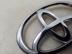 TOYOTA Avensis T25 (2003–2008) Emblem 3579T - 2