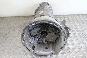 Mercedes Benz C-Class 205 (2014–2021) Getriebe A2052709602 - 5