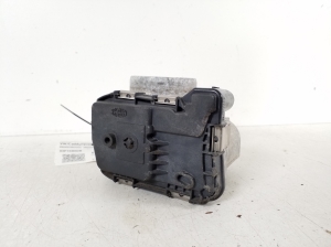 Volkswagen Caddy IV (2015–2020) Drosselklappe 03F133062B - 5