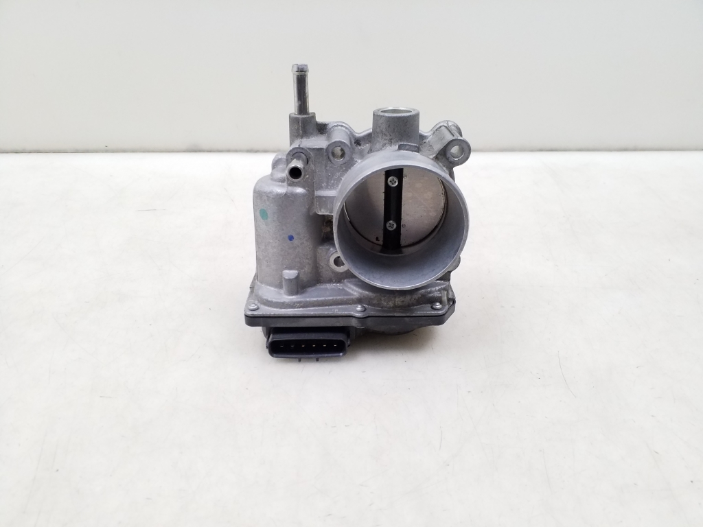 TOYOTA Auris Throttle Body 220300T110 24975820