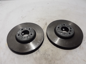 Bremsscheibe vorne - 