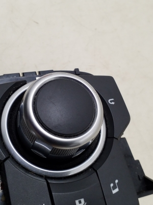 Mazda 3 (2013–2018) Multimedia control module GMJ666CM0A - 3