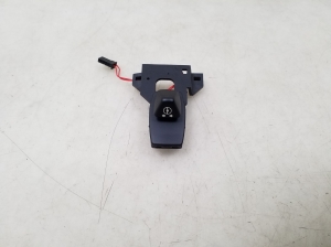 Steering wheel adjustment switch - 6947786