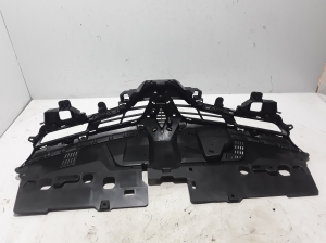 RENAULT Clio IV (2012–2019) Halter Kühlergrill 622562901R - 2