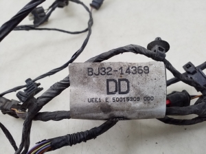 Land Rover Range Rover IV (2012–2026) Front parking sensor wiring BJ3214369DD - 5
