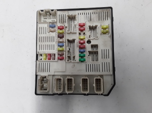   Fuse block holder under the hood 