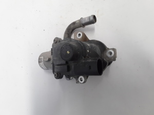  EGR valve 