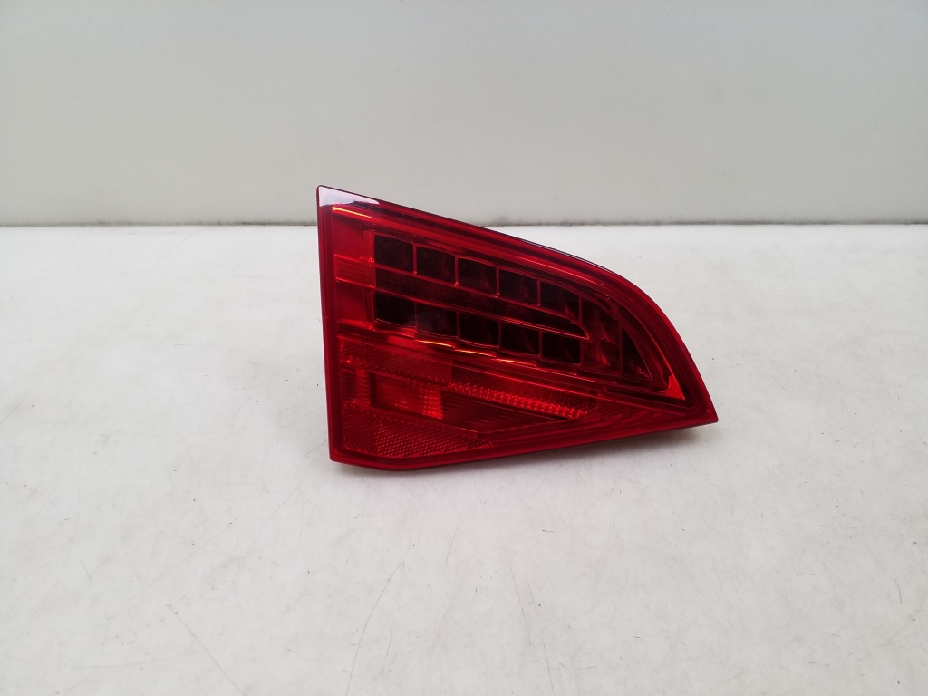 AUDI A4 B8/8K (2011-2016) Left Side Tailgate Taillight 8K9945093B 24975589