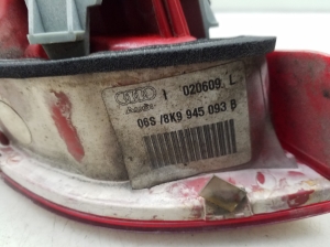 AUDI A4 B8 (2007–2016) Tagatuli tagaluugil 8K9945093B - 3