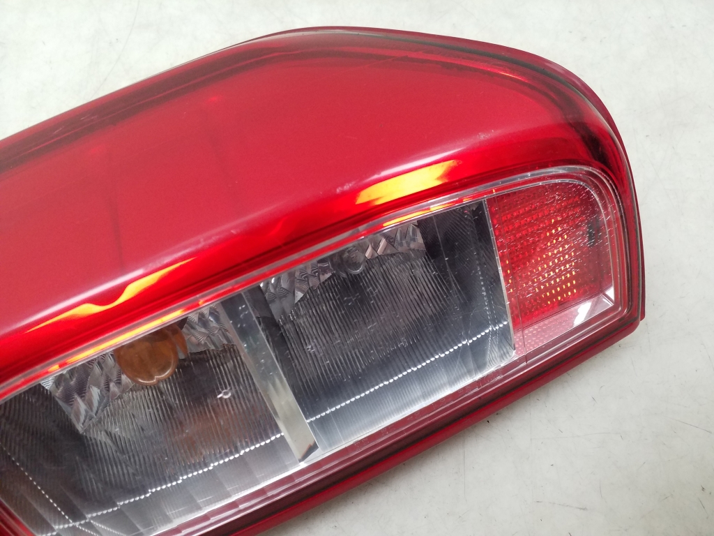 NISSAN NP300 1 generation (2008-2015) Rear Right Taillight Lamp 22016467 24975577