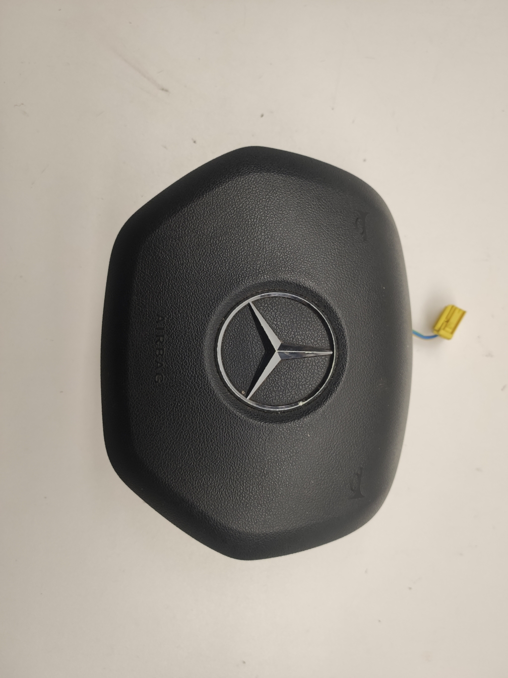 MERCEDES-BENZ C-Class W204/S204/C204 (2004-2015) Steering Wheel Airbag A2468602602 21865412