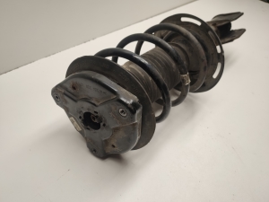 Mercedes Benz C-Class 204 (2007–2014) Eesmine amortisaator A2043204266 - 2